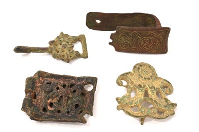 Lot 960 - Tudor period copper-alloy mount, other items