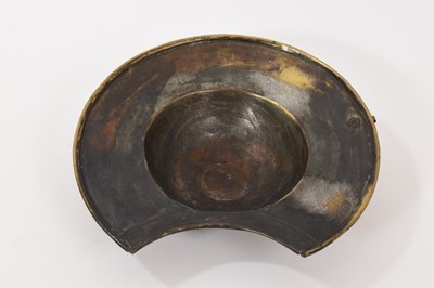 Lot 1094 - 18th century George III barber's brass shaving/blood letting bowl