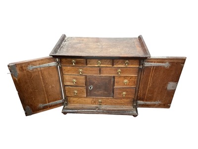 Lot 1625 - 18th century oak enclosed cabinet