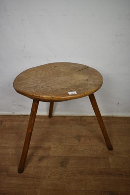 Lot 1673 - Unusual 19th century elm tripod table