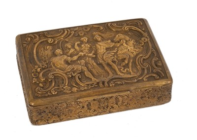 Lot 813 - Fine late 18th / early 19th century continental silver gilt snuff box