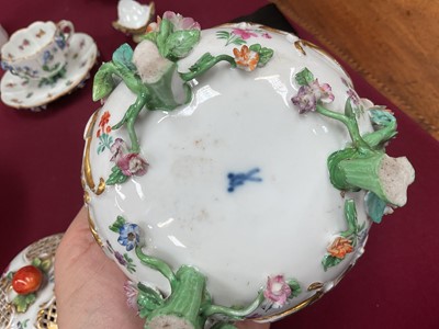 Lot 78 - Group of Meissen porcelain