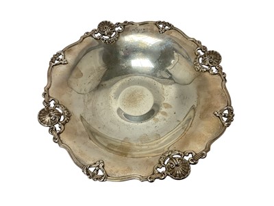 Lot 295 - Early 20th century silver shallow dish by Elkington & Co