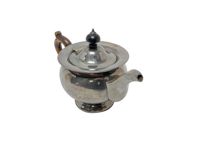 Lot 278 - Bachelor's teapot