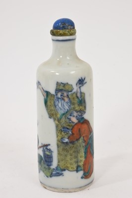 Lot 928 - 18th / 19th century Chinese porcelain snuff bottle