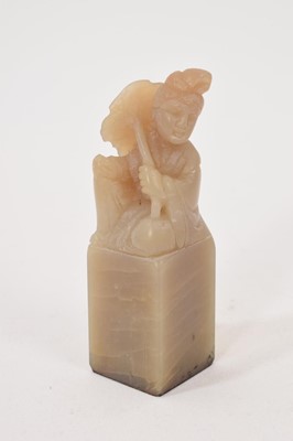 Lot 865 - Chinese carved jade seal