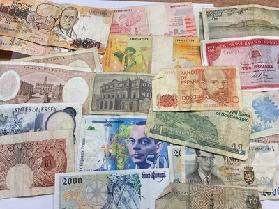 Lot 414 - World - Mixed coins banknotes & medallions