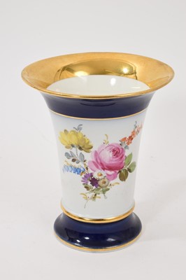 Lot 213 - Meissen vase
