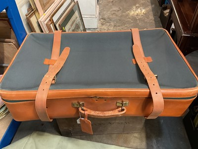 Lot 2130 - Good quality New & Lingwood leather and canvas suitcase with tweed lining and outer cover