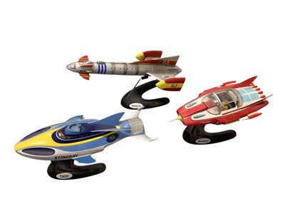 Lot 1865 - Diecast model Stingray, Supercar & Fireball XLS, on stands (3)