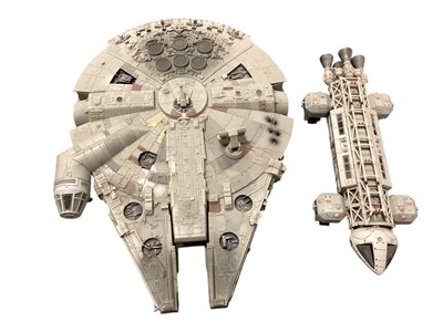 Lot 1866 - Star Wars Millennium Falcon, Battlestar Galactica BSG 75 limited edition 554 of 2003 spaceship and other models (8)