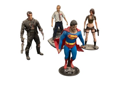 Lot 1870 - DC & Star Trek resin character display torsos, plus four complete characters