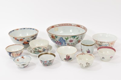 Lot 128 - Group of 18th and 19th century Chinese famille rose porcelain, including tea bowls, one saucer and one coffee can (12)