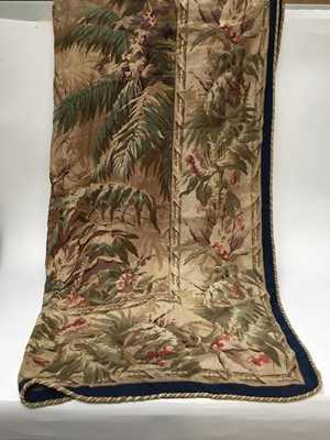 Lot 2125 - Good quality set of 4 lined curtains