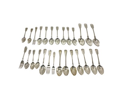 Lot 428 - Selection of miscellaneous Georgian and later silver flatware (various date and makers).