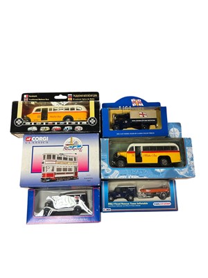 Lot 1841 - Mixed lot diecast Coaches and other vehicles, boxed (17)