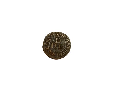 Lot 430 - G.B. - Essex Danbury 17th century Farthing token Daniell Doe, Rev: Fleur-De-Lis GF-AVF (N.B. Ex A.H. Baldwin & Sons Ltd - Ext. Rare) (1 coin)