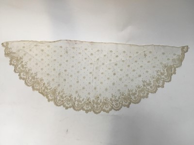 Lot 2057 - Venetian style lace example worked by Lady Hortia Erskine (1841-1922), three lengths each approximately 1m of Victorian needle-run embroidered lace plus similar lenght of lace 1.5m approximately...