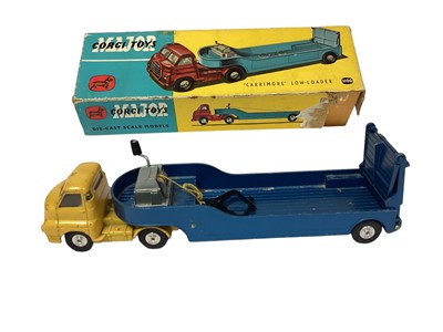 Lot 1800 - Corgi Major diecast Ford Tilt Cab "H" Series with detachable trailer, No.1137 & Carrimore Low-Loader, No.1100 (x2), all in poor boxes and Simon Snorkel Fire Engine, boxed No.1127 (4)