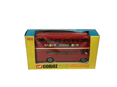 Lot 1803 - Corgi diecast Commer 3/4 Ton Chassis Constructor Set, boxed GS/24, 4.2 litre Jaguar "E" Type, on card with bubblepack No.335 & London Transport Routemaster Bus, in window box No.468 (3)