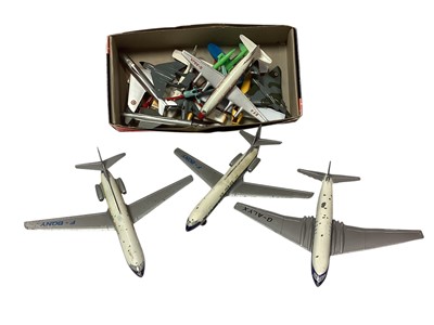Lot 1804 - Dinky diecast Sea King Helicopter No.724, Boeing 737 No.717 & Hawker Siddeley H.S.125 Executive Jet No.723, all poor boxes, plus loose aircraft (qty)