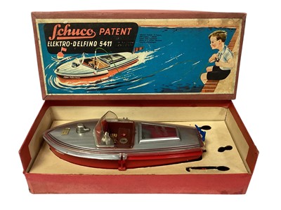 Lot 1813 - Schucco Elektro-Delfino 5411 Speedboats, boxed (x2), Cragstan Cabin Cruiser, boxed & Scalex Boats clockwork Thames Cabin Cruiser, boxed No.413S (4)