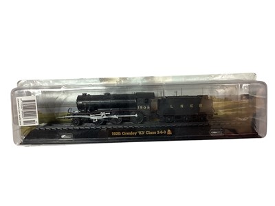 Lot 1861 - Railway OO Gauge model locomotives including 2-6-0 Gresley K3 Class (1920), 2-4-0 V Class (1934), 2-6-0 5MT Class (1947) and 4-4-0 City of Truro (4)