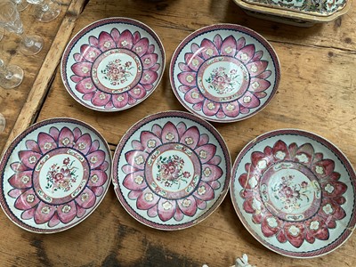 Lot 30 - Set of five 18th century Chinese porcelain dishes with lotus flower decoration in the famille rose pallete.