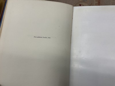 Lot 1691 - Various collectible books