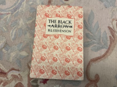 Lot 1691 - Various collectible books
