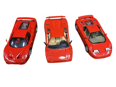 Lot 1887 - Burago & other makers 1:18 Scale diecast unboxed super cars, sports cars, vintage cars and others (5 boxes)