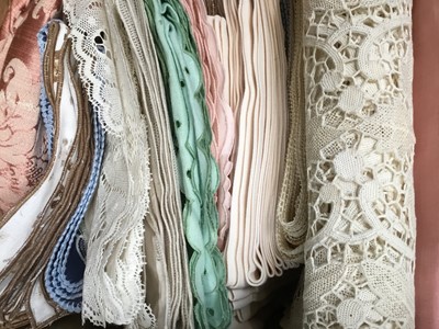 Lot 866 - Quantity of good worked tables linens and table sets plus a pink damask sofa loose cover.