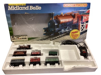 Lot 1884 - Hornby OO Gauge Flying Scotsman Set (Accessories Missing), boxed RS608, Midland Belle Tank Engine & Rolling Stock (Parts Missing) & Dublo 4-6-2 BR Green Early Emblem 3 rail Pacific A4 loc...