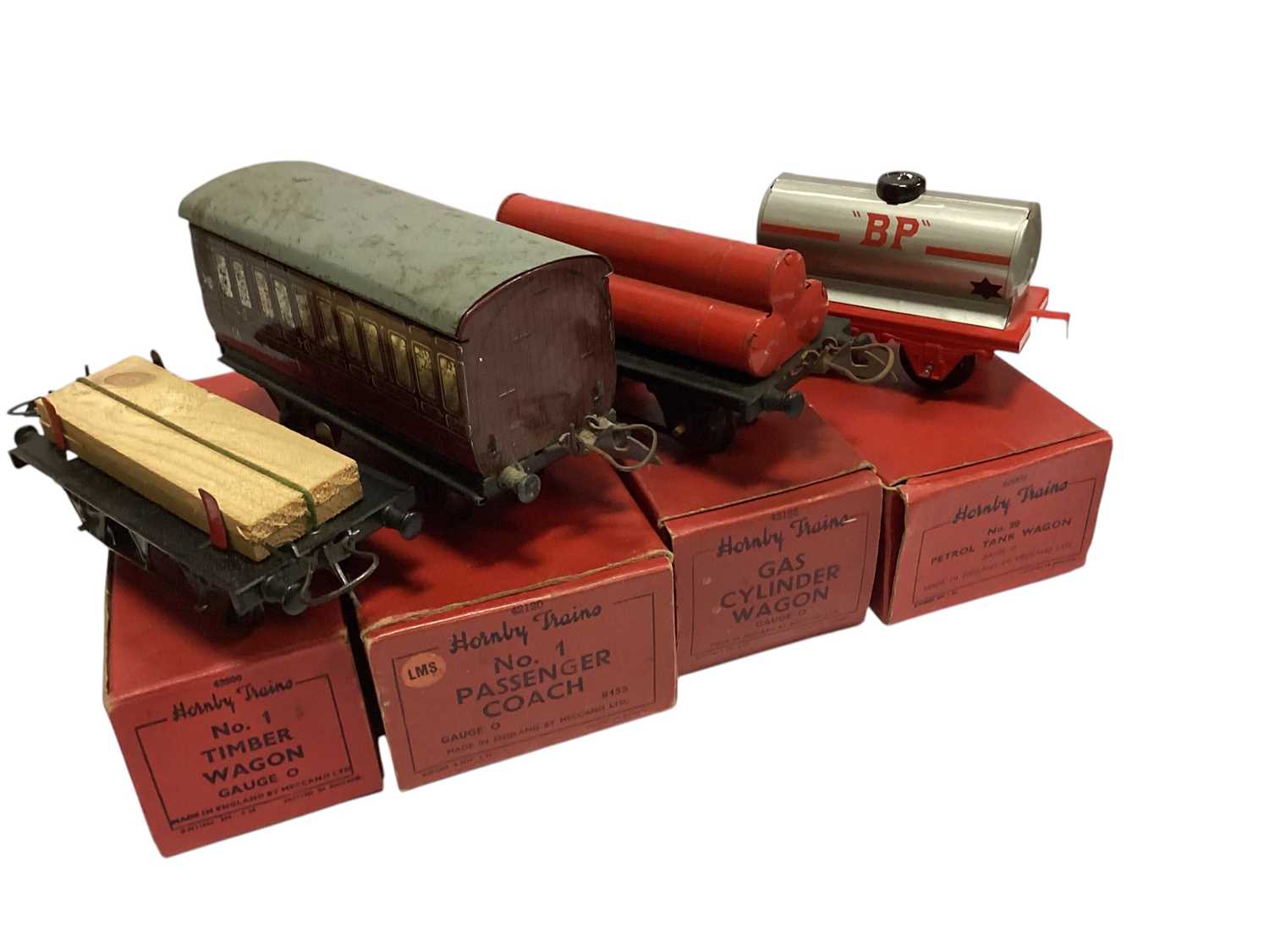 Lot 1875 - Hornby O Gauge loose & boxed rolling stock (qty)