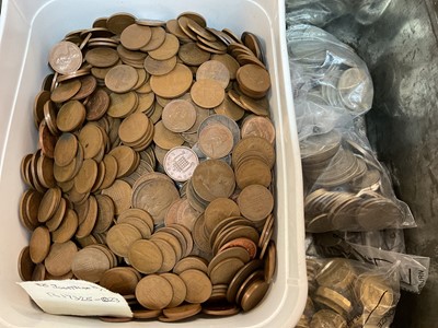 Lot 490 - G.B. - Mixed coinage to include pre 1947 silver (N.B. Est. face value £6.50) & other issues (Qty)