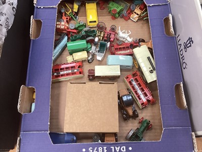 Lot 1981 - Die cast unboxed selection including Models of Yesteryear 1st series, early Lesney models and Matchbox 1-75 series etc.