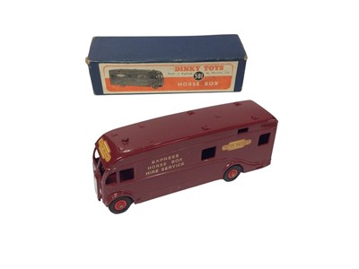 Lot 1919 - Dinky Supertoys diecast Guy Van No.514, Dinky Toys Horse Box No.581, Foden Diesel 8-Wheel Wagon No.501 & Leyland Cement Wagon, all boxed (4)