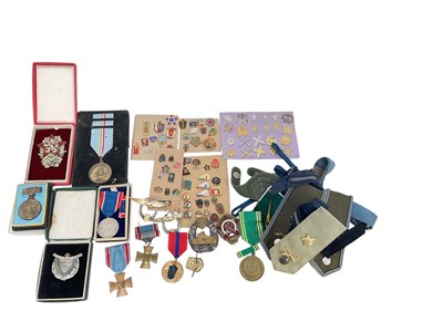 Lot 710 - Group of Cold War era Militaria to include Czechoslovakian army badges and decorations (1 box).
