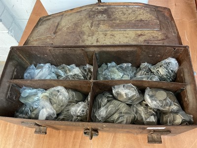 Lot 522 - G.B. - A metal ammunition case containing a large quantity of W.A. Vinson, Barming, Kent circa 1940-60 farm tokens to include Half Crowns x 1050, Shillings x 2782 (N.B. Two types in brass &...