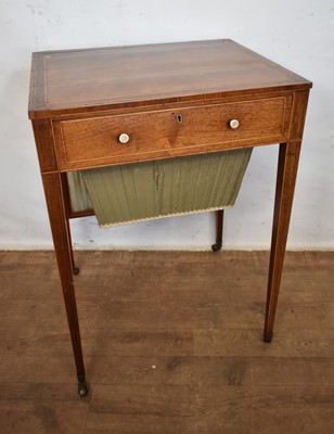 Lot 1389 - Sheraton period work table