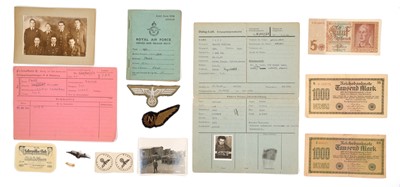 Lot 27 - Scarce Second World War Caterpillar Club badge and related ephemera to W/O. Harold 'Harry' William Paar.
