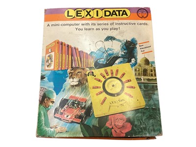 Lot 1998 - Lexi Data mini computer & Dial to Learn game (2)