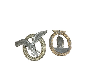 Lot 775 - Nazi German Kriegsmarine Minesweeper War badge, together with Nazi Luftwaffe pilots badge, both badges appear to be post war copies (2).