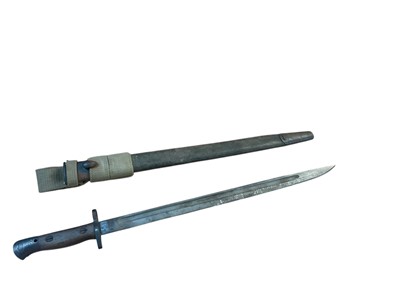 Lot 886 - First World War British 1907 pattern bayonet by Sanderson, stamped RUG 283, in a steel mounted leather scabbard with canvas webbing frog.