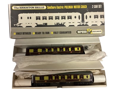 Lot 1912 - Wrenn OO Gauge The Brighton Belle Sets and coaches (8)