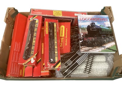 Lot 2576 - Group of model railway to include Lima and Hornby coaches and track (1 box).