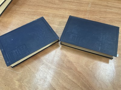 Lot 1609 - Collection of books relating to Churchill. (1 box)
