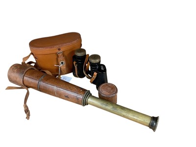 Lot 817 - First World War brass spotting scope by Ryland & Son Ltd, dated 1916 and numbered No. 17412 with brown leather covered body, together with a pair of binoculars in case.
