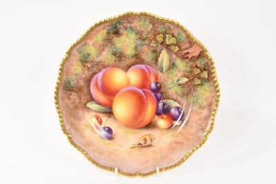 Lot 49 - Royal Worcester plate