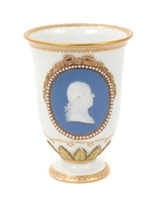 Lot 115 - Meissen tall cup, with relief moulded bisque portrait profile, circa 1780